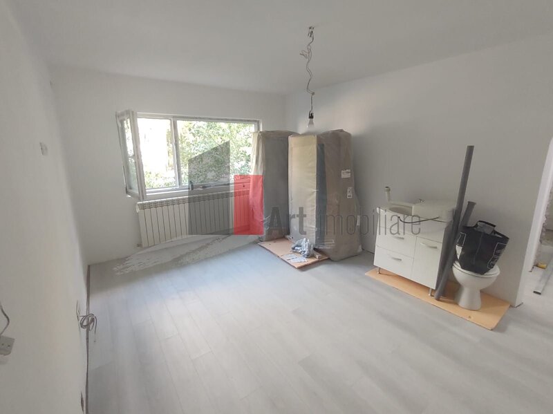 Drumul Gazarului, Giurgiului vanzare apartament 2 camere semidecomandat